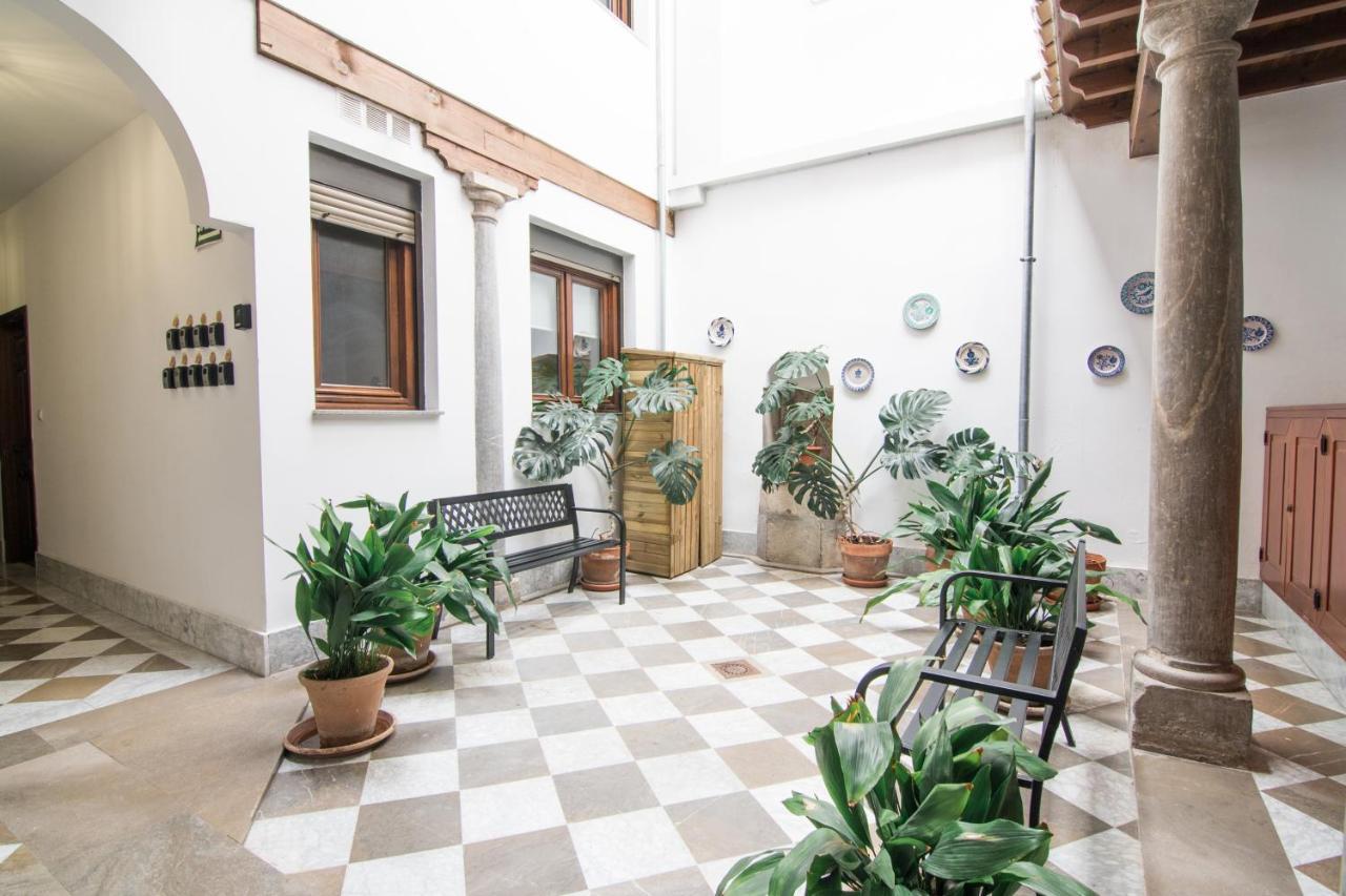 Apartmán Tuguest Plaza De Gracia Granada Exteriér fotografie