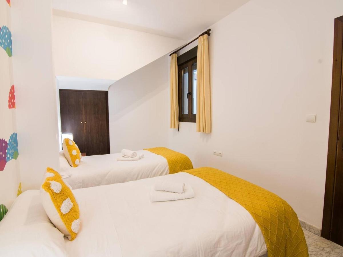 Apartmán Tuguest Plaza De Gracia Granada Exteriér fotografie