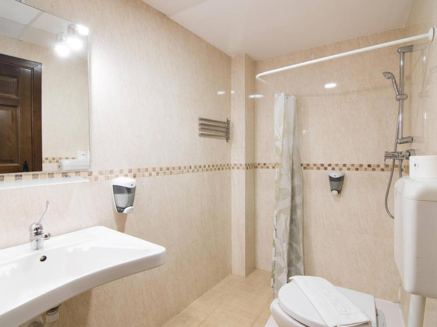 Apartmán Tuguest Plaza De Gracia Granada Exteriér fotografie